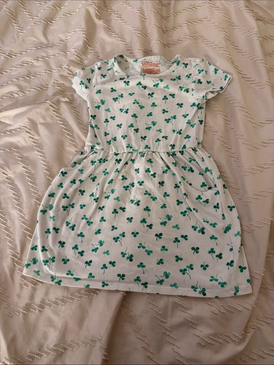 Cat & Jack Other - Girls' White Dress with Green Clover Print